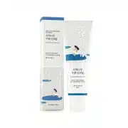 Protejează-ți pielea zilnic cu Round Lab Birch Juice Sunscreen SPF 50 PA++++, o cremă solară premiată și foarte populară în Coreea